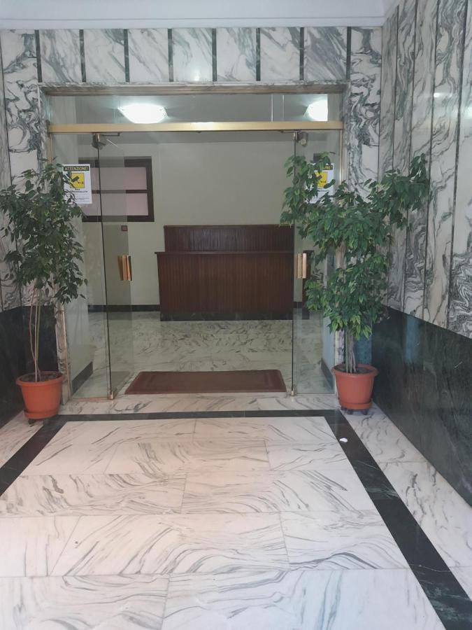 Domus Magnifica Apartment Roma Exterior foto
